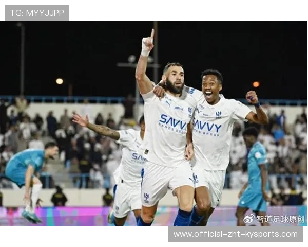 本泽马首秀惊艳，沙特新月锐不可挡